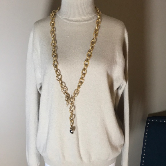 Talbots cashmere sweater. - Picture 2 of 8